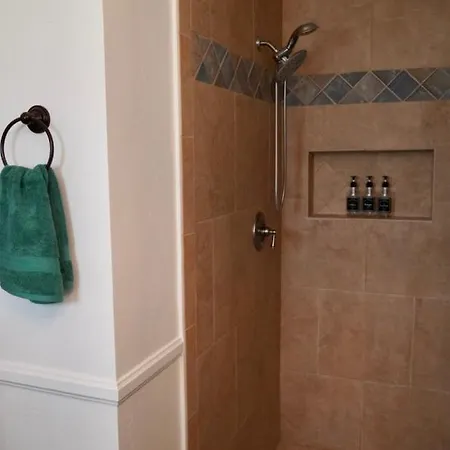 Villa Cozy Family Hideaway, Sleeps 8, 4 Tv'S Yard, Shops à Simi Valley Extérieur photo